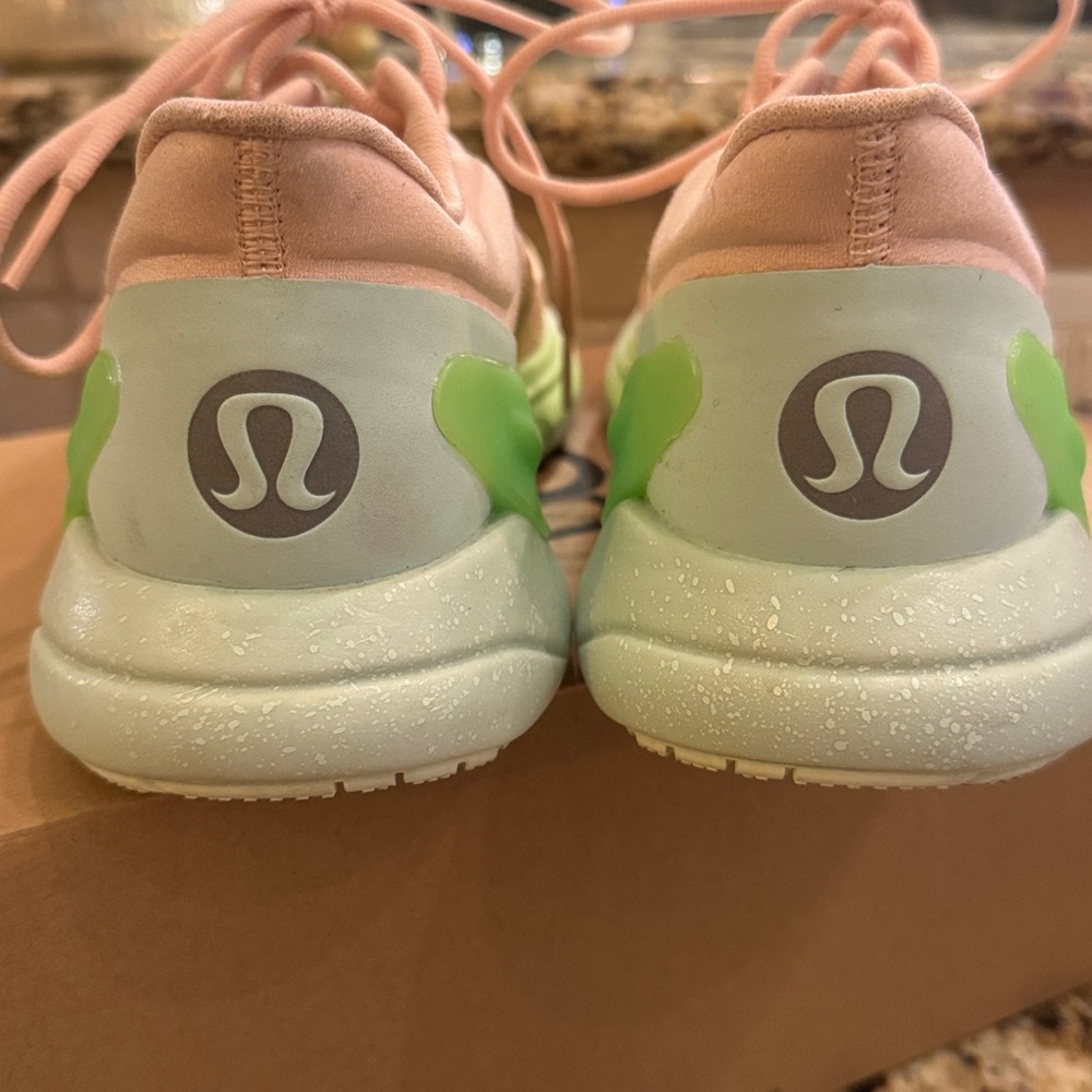 Lululemon Blissfeel Womens
Running Shoe - Picture 3 of 6